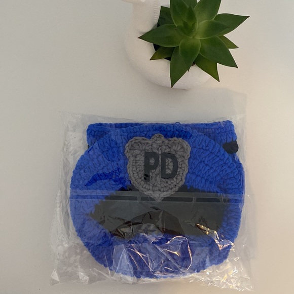 Newborn Police photoshoot costume - Picture 5 of 5